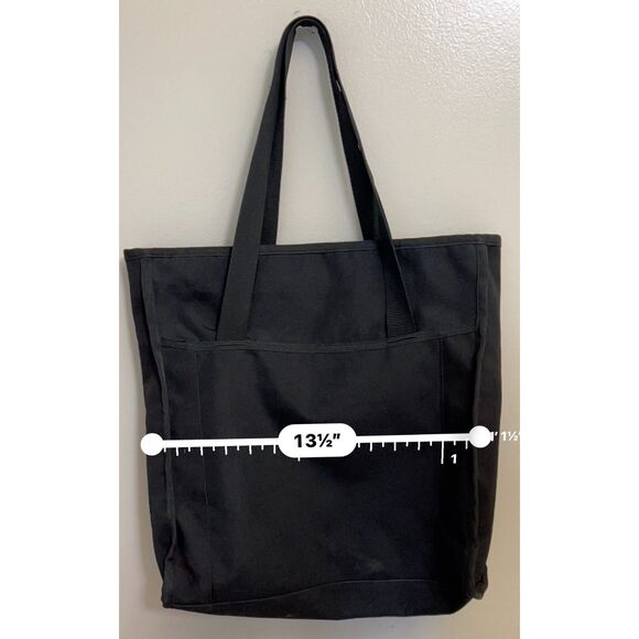 Roxy black canvas tote with matching wristlet - Picture 9 of 14
